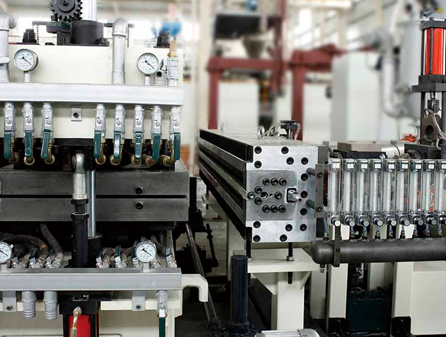 pc hollow sheet production line