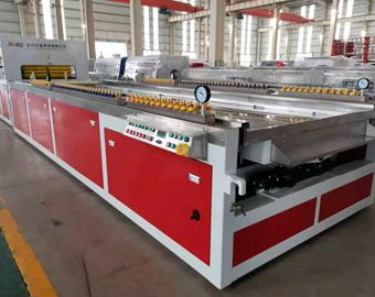 Calibration Unit of PVC Fence Panel Extrusion Line